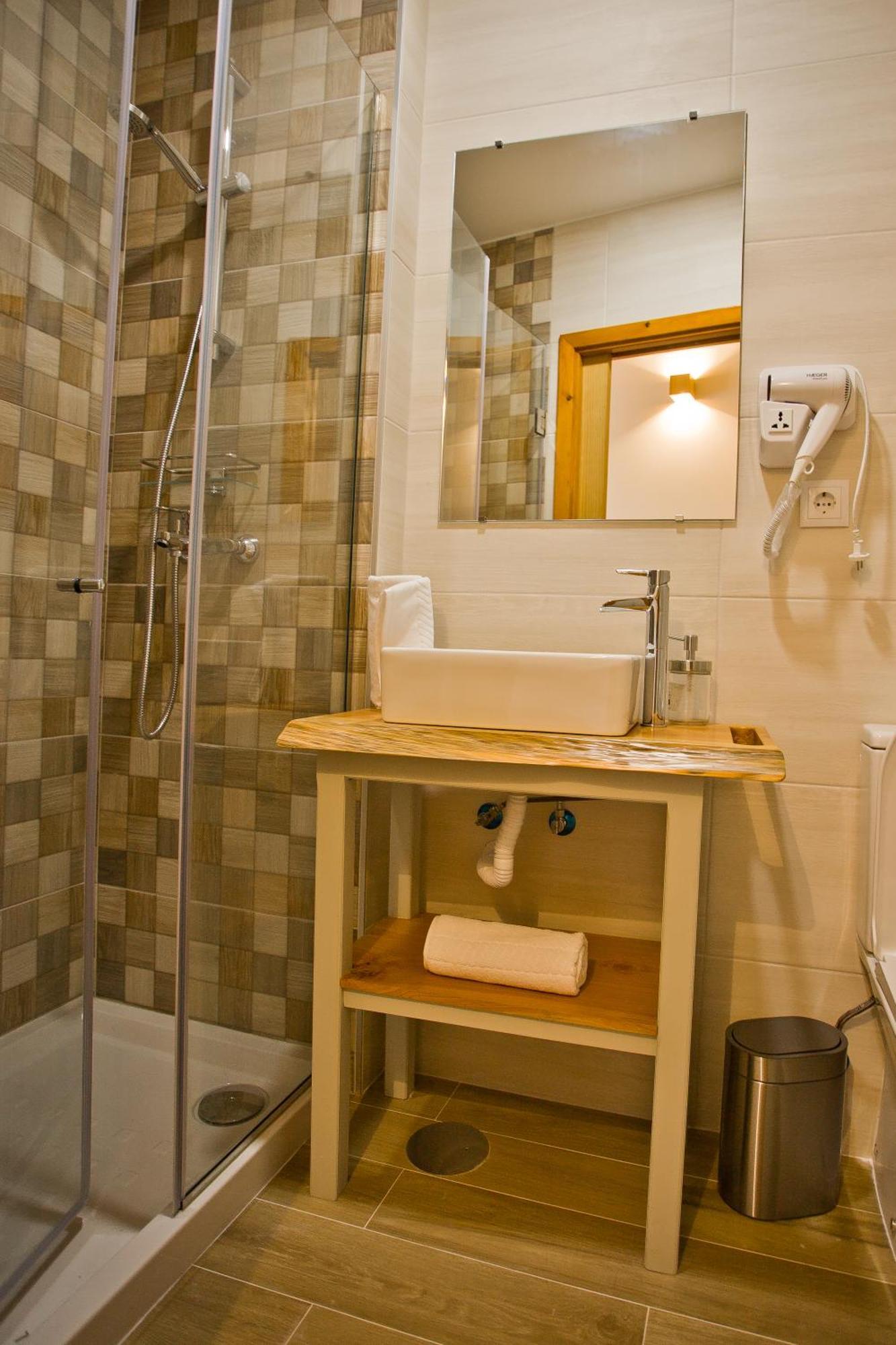 Guest House 10 De Agosto Фигейра-да-Фош Экстерьер фото