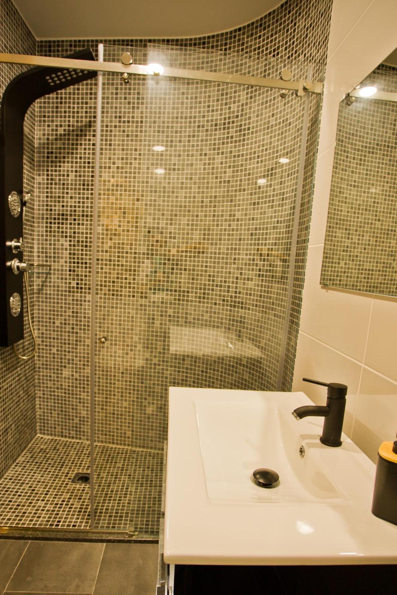 Guest House 10 De Agosto Фигейра-да-Фош Экстерьер фото