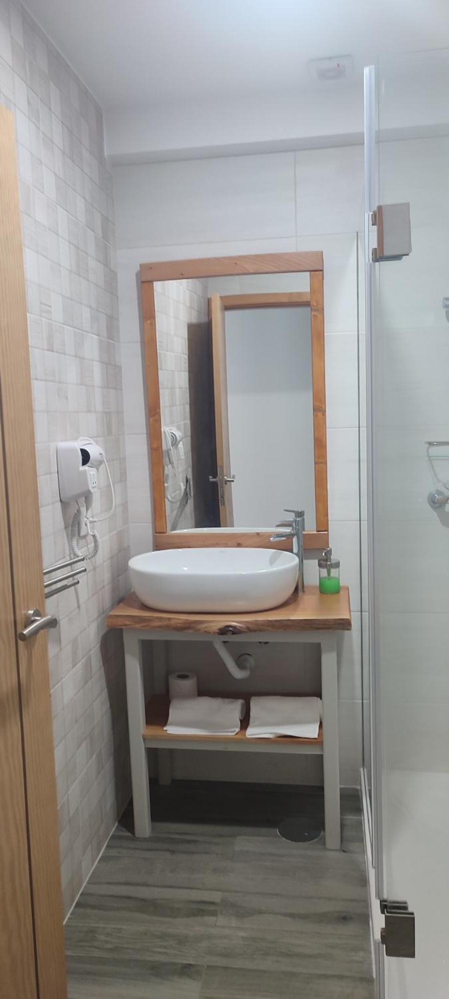 Guest House 10 De Agosto Фигейра-да-Фош Экстерьер фото